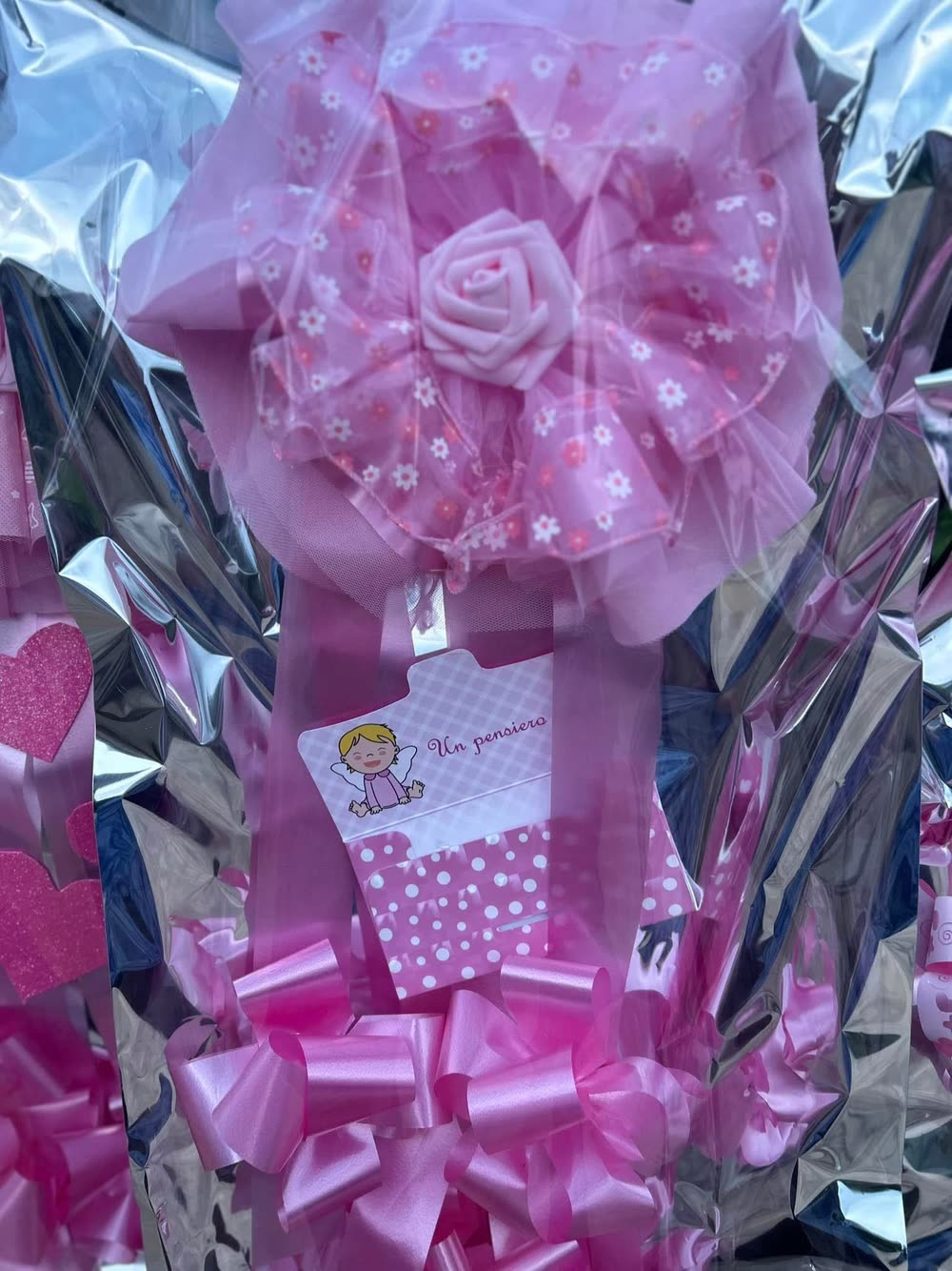 Tondo rosa, con rosa al centro